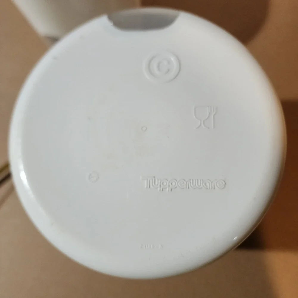 Tupperware Modular Mates One Touch‎ Canisters Set of 2 White Navy Blue 2118B-3